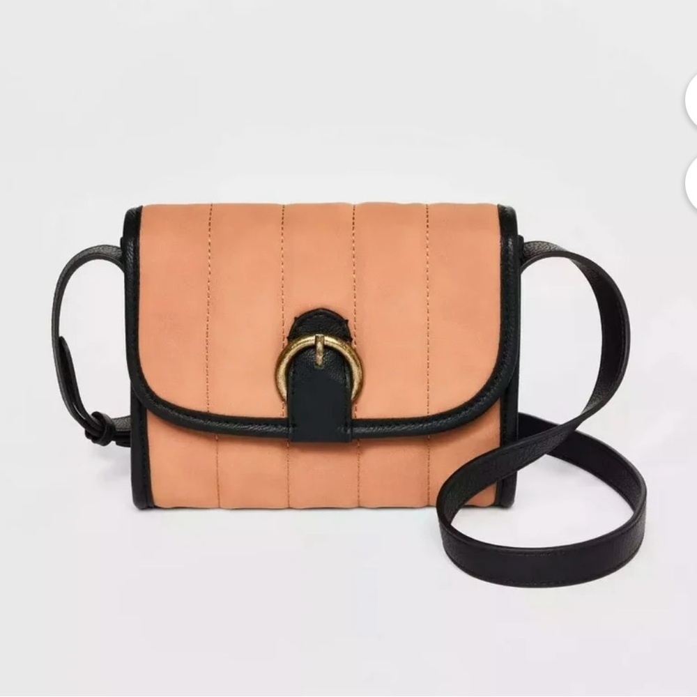 Universal Threads Purse